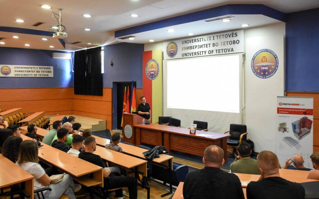 La presentación de ProtaStructure en la Universidad de Tetovo mostró innovación y demostraciones en vivo, inspirando a estudiantes y profesores en Macedonia del Norte.